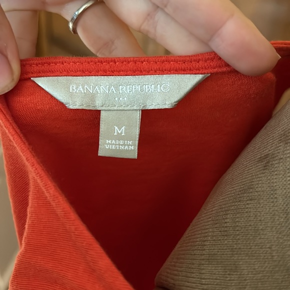 Bright tangerine lace overlay tank top - Picture 5 of 7